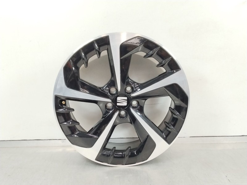 Recambio de llanta para seat arona (kj7, kjp) 1.6 mpi referencia OEM IAM 6F0601025S  