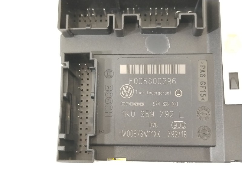 Recambio de motor elevalunas delantero derecho para seat leon (1p1) 1.9 tdi referencia OEM IAM 1K0959792L  