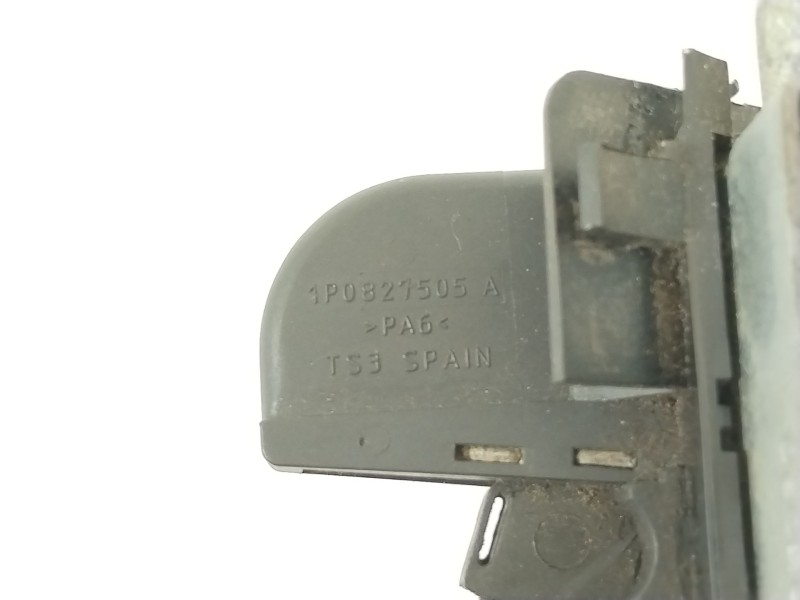 Recambio de cerradura maletero / porton para seat leon (1p1) 1.9 tdi referencia OEM IAM 1P0827505A  