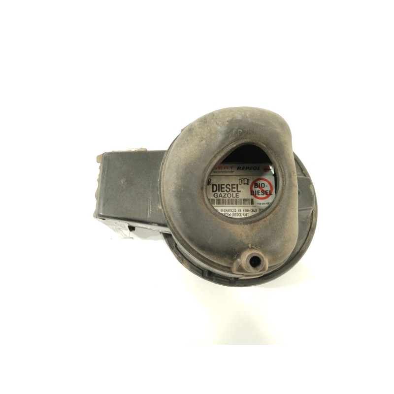 Recambio de tapa exterior combustible para seat leon (1p1) 1.9 tdi referencia OEM IAM 1P0809905 5P0010375S 1K0010497C