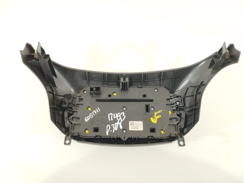 Recambio de mando multifuncion para peugeot 308 access referencia OEM IAM 96777660ZD  