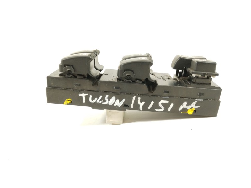 Recambio de mando elevalunas delantero izquierdo para hyundai tucson (jm) 2.0 crdi referencia OEM IAM 935702E200LM   Recambio de mando elevalunas delantero izquierdo para hyundai tucson (jm) 2.0 crdi referencia OEM IAM 935702E200LM