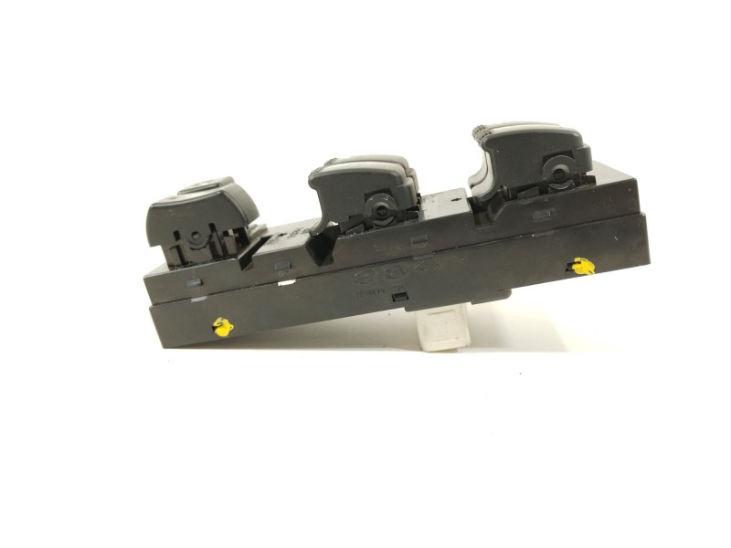 Recambio de mando elevalunas delantero izquierdo para hyundai tucson (jm) 2.0 crdi referencia OEM IAM 935702E200LM   Recambio de mando elevalunas delantero izquierdo para hyundai tucson (jm) 2.0 crdi referencia OEM IAM 935702E200LM
