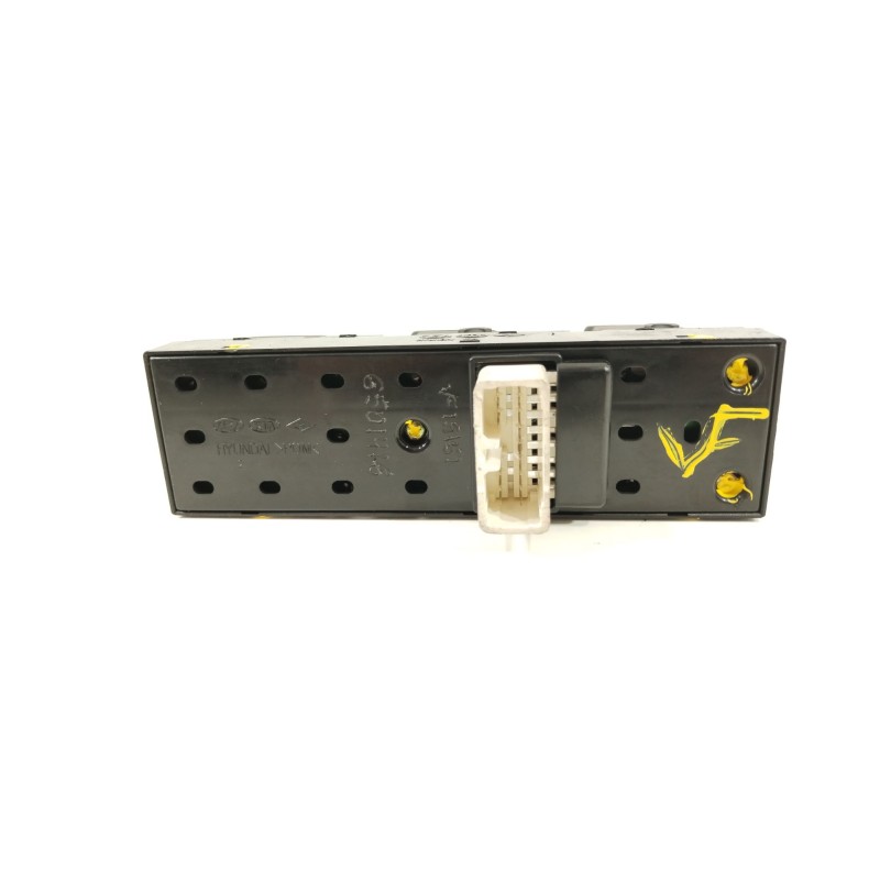 Recambio de mando elevalunas delantero izquierdo para hyundai tucson (jm) 2.0 crdi referencia OEM IAM 935702E200LM   Recambio de mando elevalunas delantero izquierdo para hyundai tucson (jm) 2.0 crdi referencia OEM IAM 935702E200LM