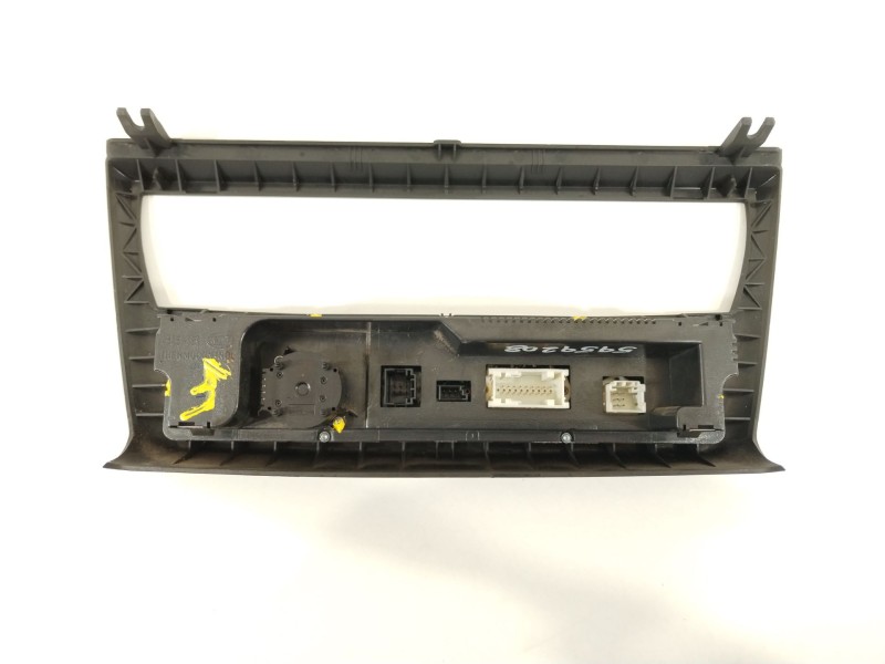 Recambio de mando climatizador para bmw x3 (e83) xdrive 20d referencia OEM IAM 64113452067  