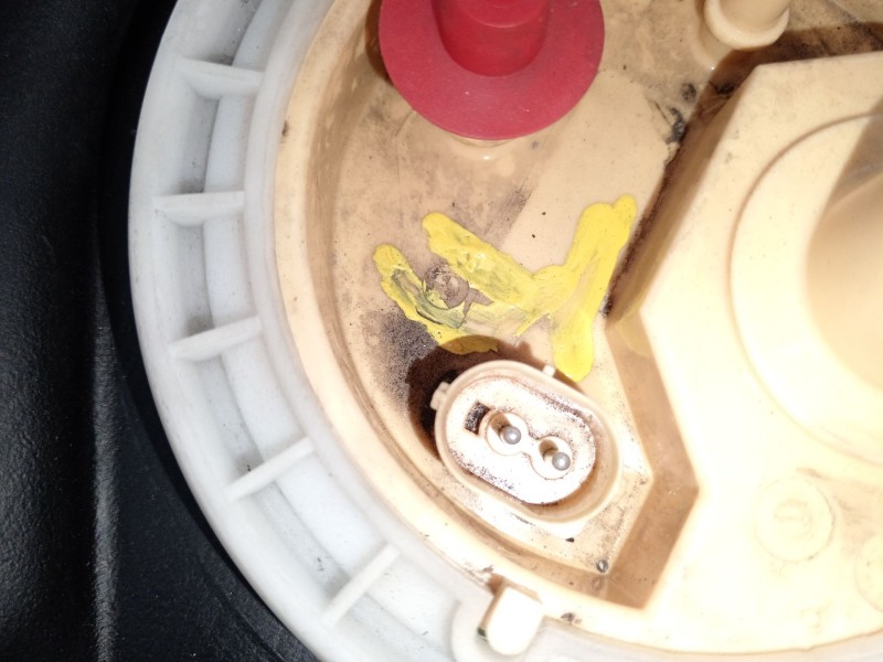 Recambio de deposito combustible para bmw x6 (e71) 3.5d referencia OEM IAM 16117164253 15924511 