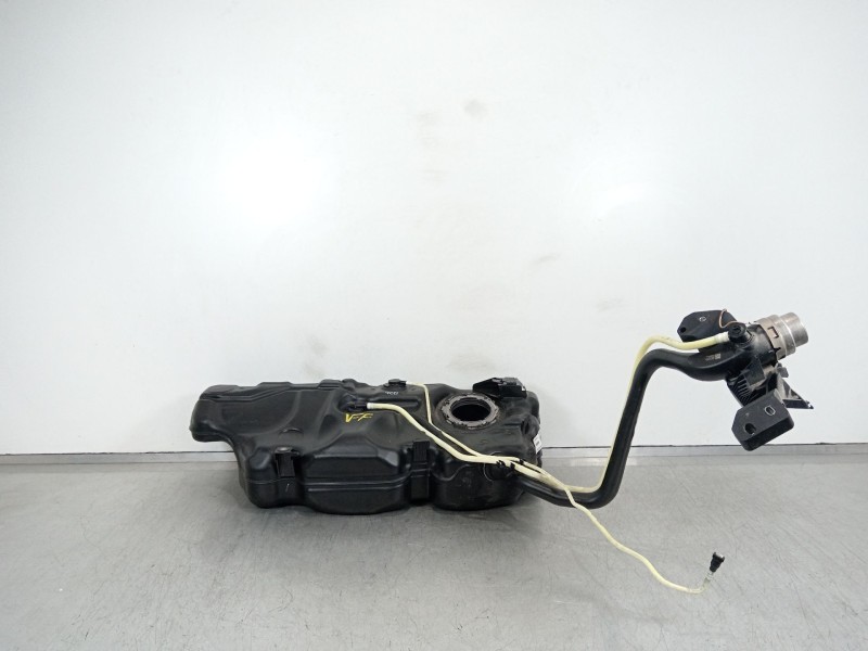 Recambio de deposito combustible para seat ibiza v (kj1, kjg) 1.0 tsi referencia OEM IAM 2Q0201085A  2Q020101