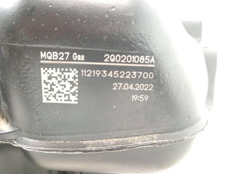 Recambio de deposito combustible para seat ibiza v (kj1, kjg) 1.0 tsi referencia OEM IAM 2Q0201085A  2Q020101