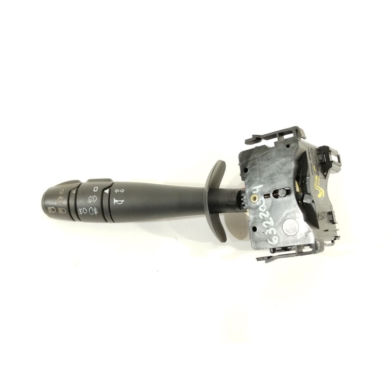 Recambio de mando luces para renault twingo ii (cn0_) 1.2 16v (cn0k, cn0v) referencia OEM IAM 7701063405  8200515827