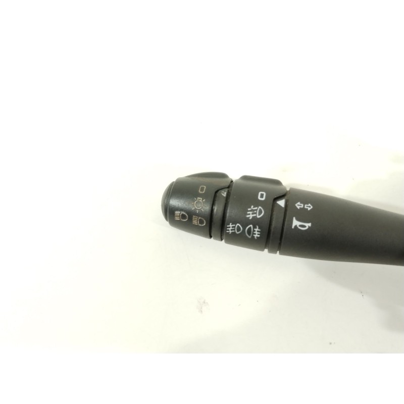 Recambio de mando luces para renault twingo ii (cn0_) 1.2 16v (cn0k, cn0v) referencia OEM IAM 7701063405  8200515827