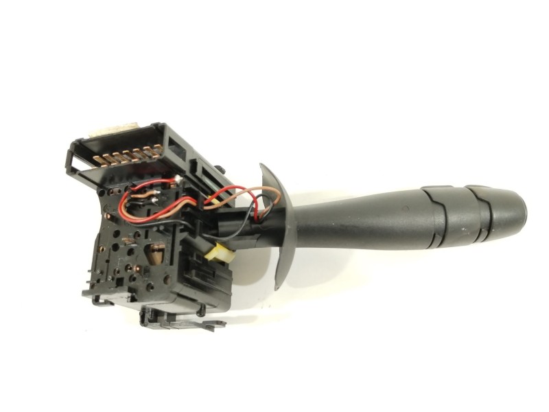 Recambio de mando luces para renault twingo ii (cn0_) 1.2 16v (cn0k, cn0v) referencia OEM IAM 7701063405  8200515827