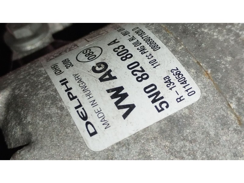 Recambio de compresor aire acondicionado para volkswagen polo v (6r1, 6c1) 1.6 tdi referencia OEM IAM 5N0820803A  