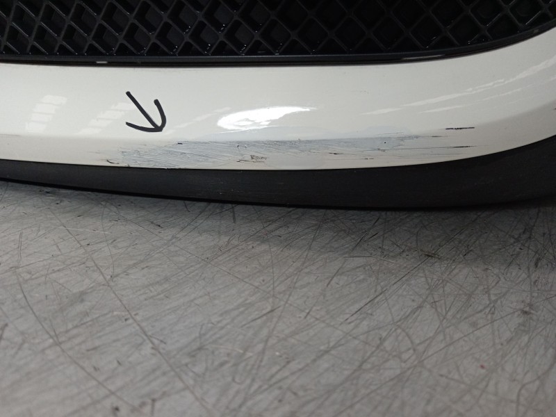 Recambio de paragolpes delantero para audi q3 (8ub, 8ug) 2.0 tdi referencia OEM IAM 8u0807437 8u0853653 8u0807438