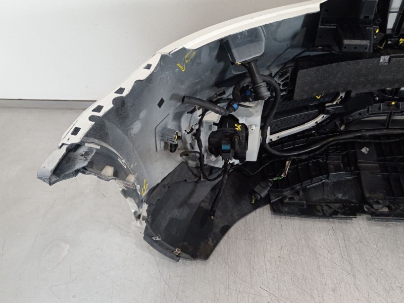 Recambio de paragolpes delantero para audi q3 (8ub, 8ug) 2.0 tdi referencia OEM IAM 8u0807437 8u0853653 8u0807438