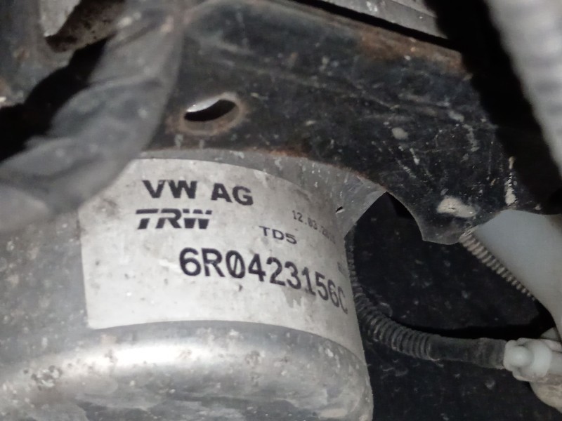 Recambio de bomba direccion para seat ibiza iv (6j5, 6p1) 1.6 tdi referencia OEM IAM 6R0423156C  