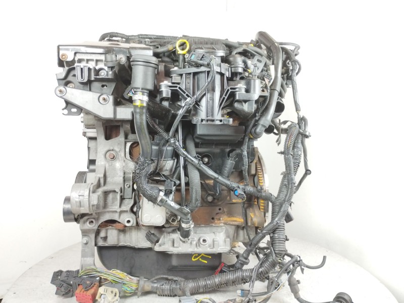 Recambio de motor completo para ford kuga (cbs) titanium referencia OEM IAM TXMA D4204T 