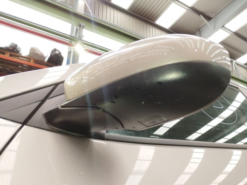 Recambio de retrovisor izquierdo para hyundai tucson essence bluedrive 2wd referencia OEM IAM 87610D7020  