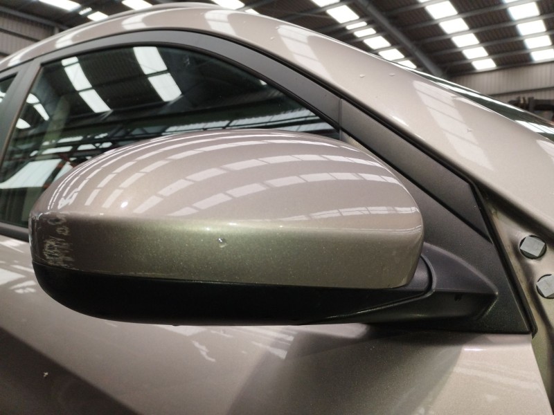 Recambio de retrovisor derecho para hyundai tucson essence bluedrive 2wd referencia OEM IAM 87620D7020  