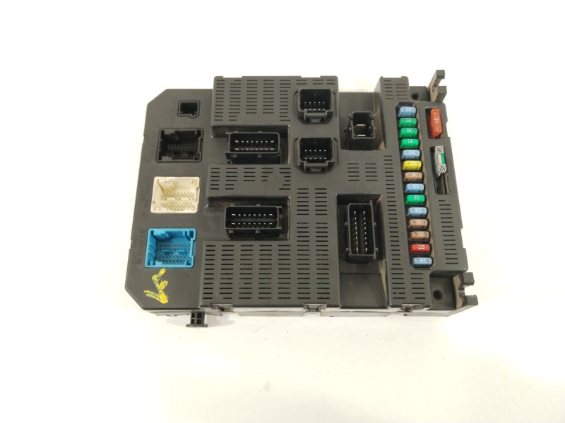 Recambio de caja reles / fusibles para citroën c4 i (lc_) 1.6 hdi referencia OEM IAM 9659285580  BSI2004P08