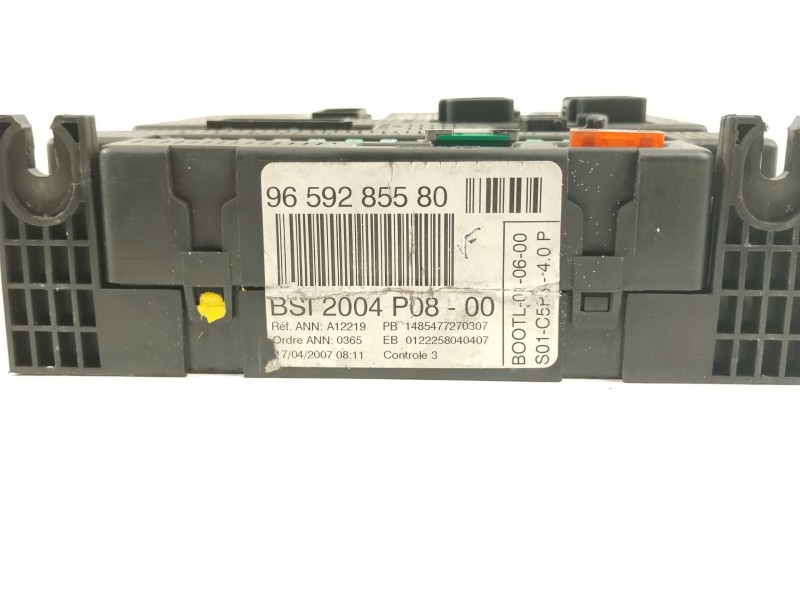 Recambio de caja reles / fusibles para citroën c4 i (lc_) 1.6 hdi referencia OEM IAM 9659285580  BSI2004P08