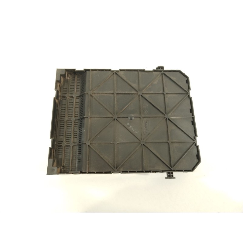 Recambio de caja reles / fusibles para citroën c4 i (lc_) 1.6 hdi referencia OEM IAM 9659285580  BSI2004P08