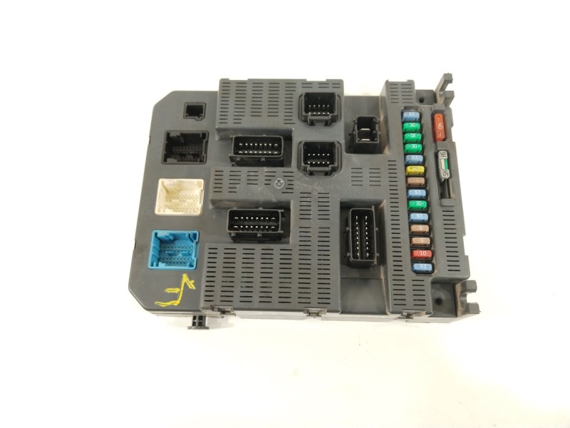 Recambio de caja reles / fusibles para citroën c4 i (lc_) 1.6 hdi referencia OEM IAM 9663798480  BSI2004P08