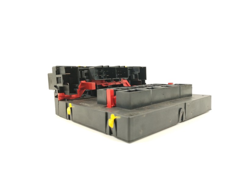 Recambio de caja reles / fusibles para seat leon (1p1) stylance / style referencia OEM IAM 3C0937049E  