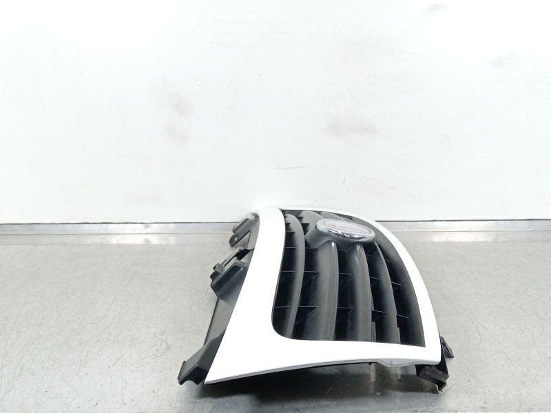 Recambio de rejilla delantera para fiat scudo furgoneta (270_, 272_) 1.6 d multijet referencia OEM IAM 1497652898  