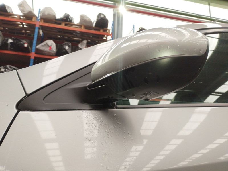 Recambio de retrovisor izquierdo para mazda 3 sedán (bl) 1.6 mzr cd (bl14) referencia OEM IAM   