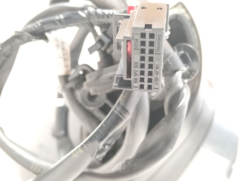 Recambio de retrovisor derecho para audi a4 b9 (8w2, 8wc) 35 tdi referencia OEM IAM 8W1857410D  