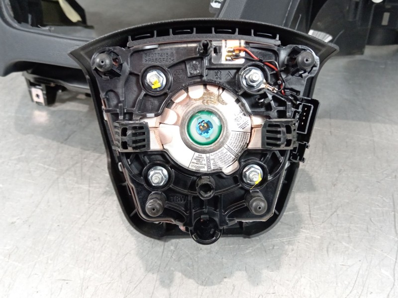 Recambio de kit airbag para peugeot 508 2.0 blue-hdi fap referencia OEM IAM 9688971380 9678656380 96863325ze