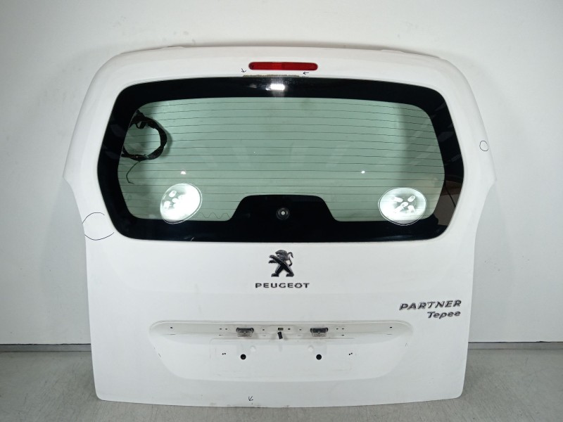 Recambio de porton trasero para peugeot partner kombi outdoor referencia OEM IAM 8701Y6  