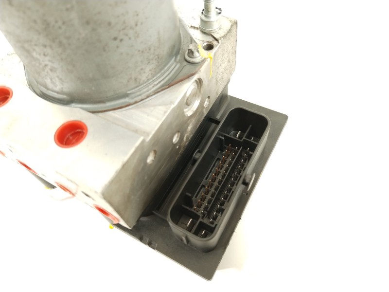 Recambio de abs para peugeot 5008 sport pack referencia OEM IAM 9664532380 9666930880 0265230883