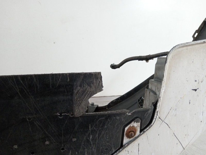 Recambio de paragolpes delantero para audi a4 b8 (8k2) 2.0 tdi referencia OEM IAM 8K0807437  