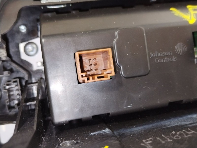 Recambio de sistema audio / radio cd para toyota proace city referencia OEM IAM 98392691ZD  4390160113