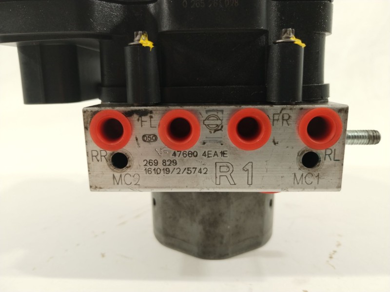 Recambio de abs para nissan qashqai (j11) 360 referencia OEM IAM 476604EA1E  