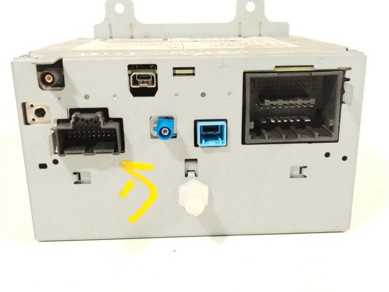 Recambio de sistema navegacion gps para opel astra j sports tourer enjoy referencia OEM IAM 22883322 453116246 22883322