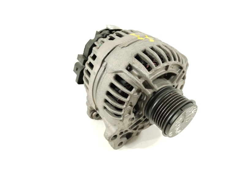 Recambio de alternador para skoda octavia ii (1z3) 1.9 tdi referencia OEM IAM 06F903023C  