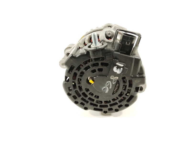 Recambio de alternador para kia stonic (yb) 1.0 t-gdi referencia OEM IAM 3730004950  