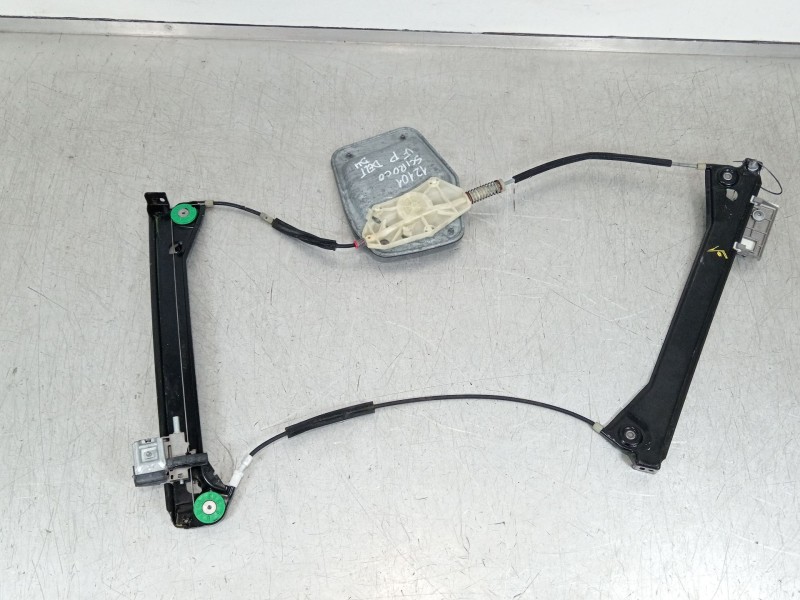 Recambio de elevalunas delantero derecho para volkswagen scirocco (137) 2.0 tdi (103kw) referencia OEM IAM 1K8837462G  