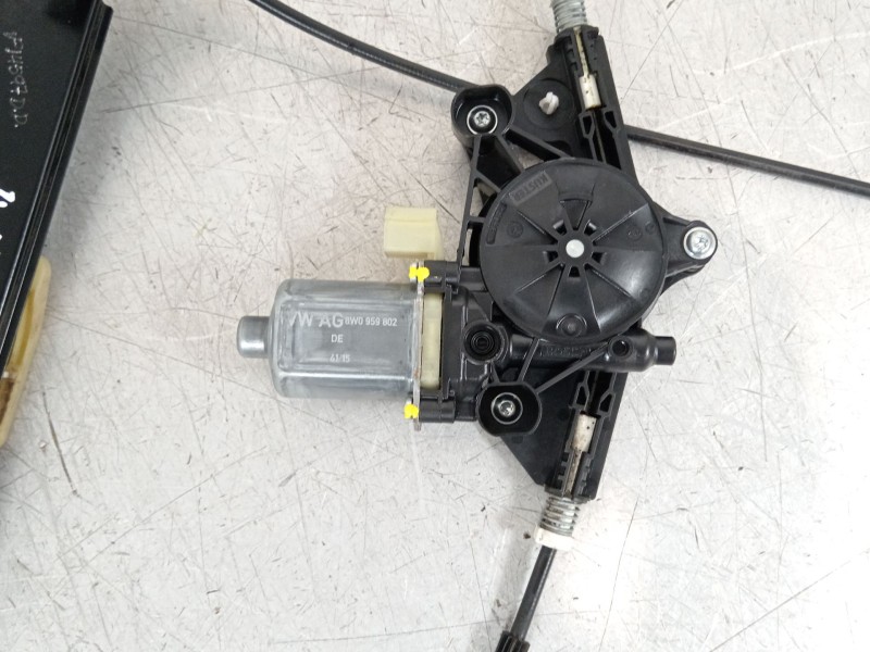 Recambio de elevalunas delantero derecho para audi a4 b9 (8w2, 8wc) 35 tdi referencia OEM IAM 8W0837462  8W0959802