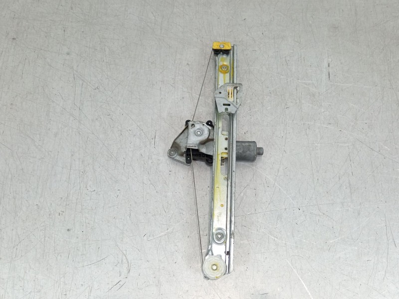 Recambio de elevalunas trasero derecho para bmw 3 (e46) 320 d referencia OEM IAM 51358212100  6762883620650