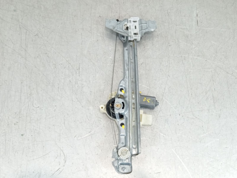 Recambio de elevalunas trasero izquierdo para peugeot 308 access referencia OEM IAM 9677737380  9678190080