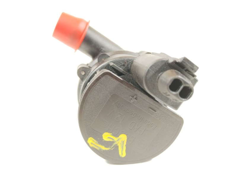 Recambio de bomba agua para mercedes-benz clase b (w245) 200 (245.233) referencia OEM IAM A2118350364  0392023000
