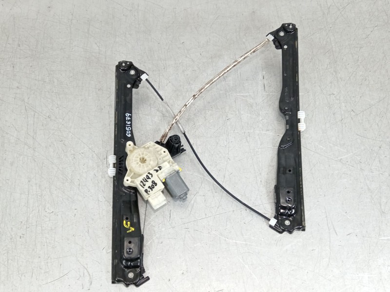 Recambio de elevalunas delantero derecho para peugeot 308 access referencia OEM IAM 9677734780  9678189780