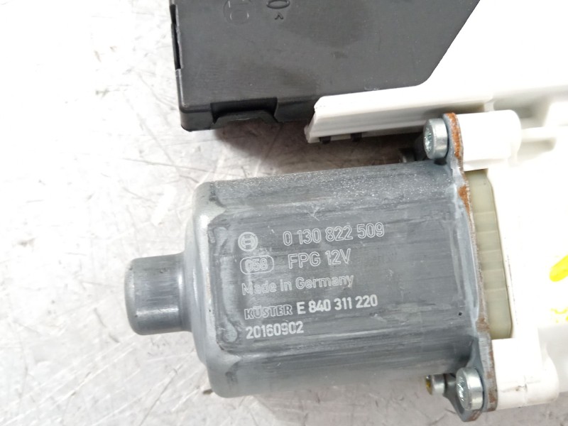 Recambio de elevalunas delantero izquierdo para volkswagen caddy furgón/kombi furgón bluemotion referencia OEM IAM 2K5837461 2K5