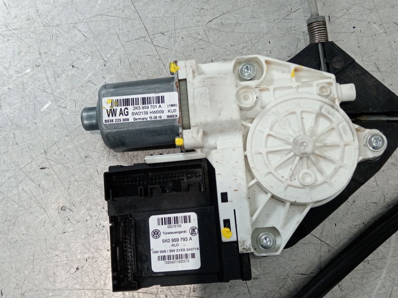 Recambio de elevalunas delantero izquierdo para volkswagen caddy furgón/kombi furgón bluemotion referencia OEM IAM 2K5837461 2K5