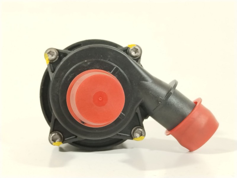 Recambio de bomba agua para skoda octavia iii combi (5e5, 5e6) 1.6 tdi referencia OEM IAM 5Q0965567J  