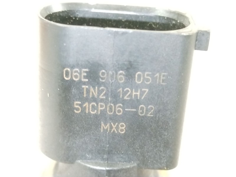 Recambio de bomba combustible para volkswagen golf v berlina (1k1) gti referencia OEM IAM 06F127025H  