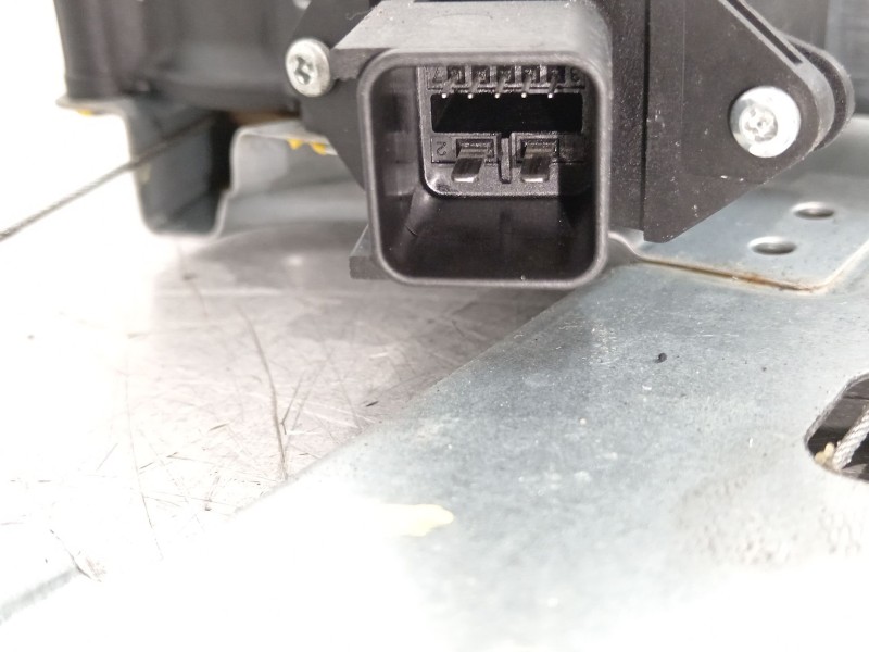 Recambio de elevalunas trasero derecho para opel astra j sports tourer selective referencia OEM IAM 13305763 915346105 13350764